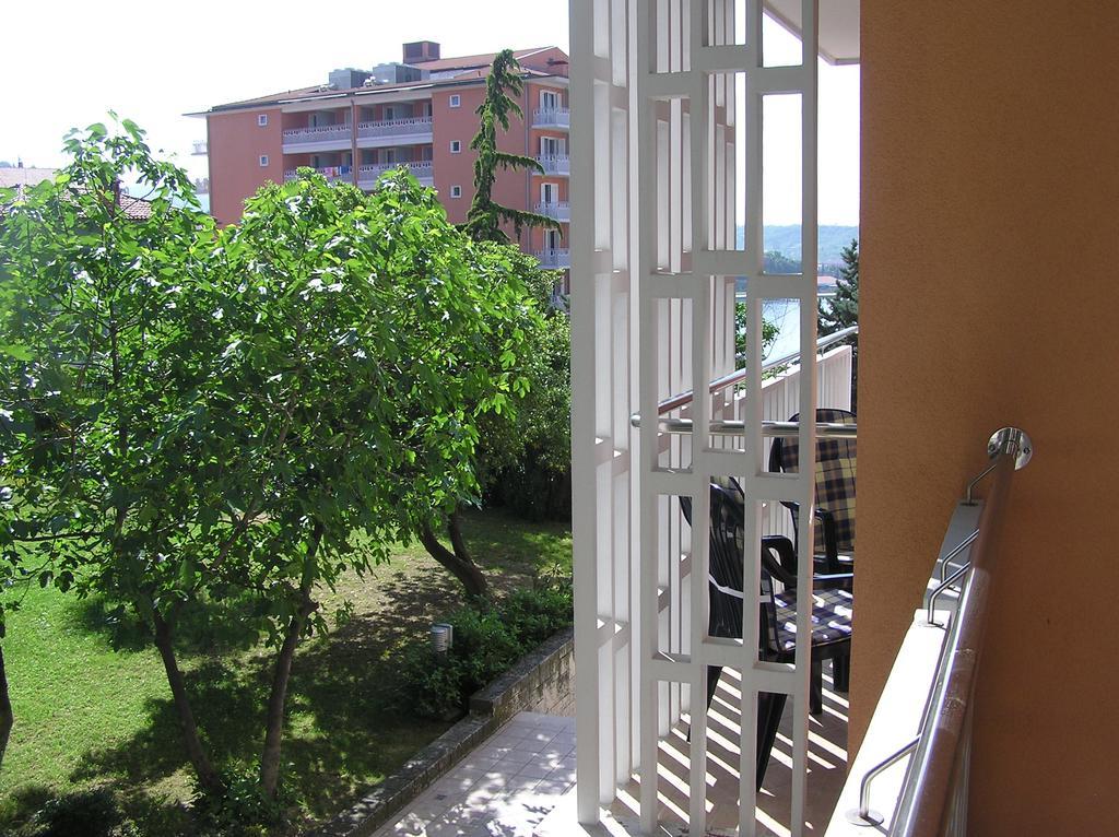 בפורטורוז Apartment Brinovec מראה חיצוני תמונה