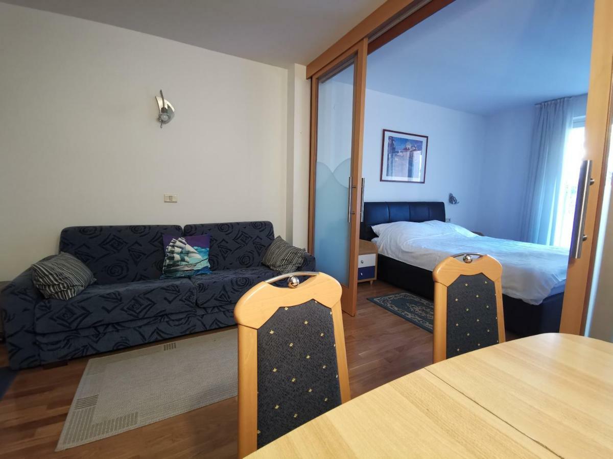 בפורטורוז Apartment Brinovec מראה חיצוני תמונה